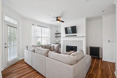 45SycamoreAve-KeenEyeMarketing-009