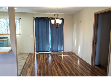 21301 SW Christensen Rd, Sheridan, OR 97378 - photo 6