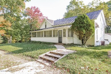 003-Front_View-1280372-mls