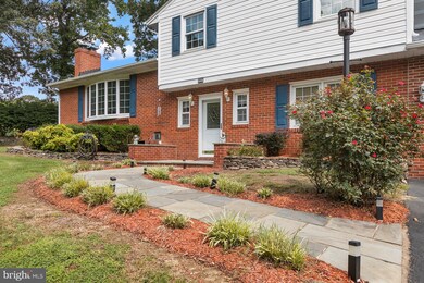22994 Town Creek Dr, Lexington Park, MD 20653 - photo 2