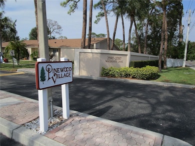 2657 Woodgate Ln unit E4, Sarasota, FL 34231 - photo 2
