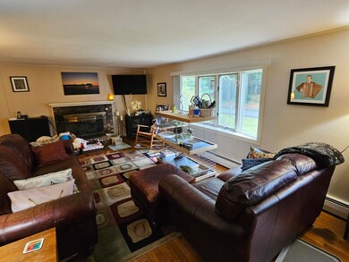 33 Cypress St, Buzzards Bay, MA 02532 - photo 6