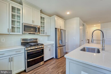 23612 Havelock Walk Terrace, Brambleton, VA 20148 - photo 7