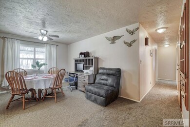 527 W 300 N, Blackfoot, ID 83221 - photo 7