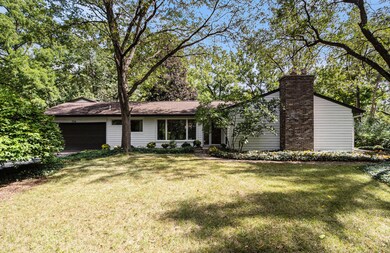 334 Sumac Ln, Ann Arbor, MI 48105 - photo 2