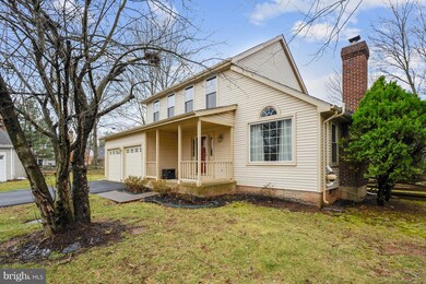 13210 Stone Heather Dr, Herndon, VA 20171 - photo 2