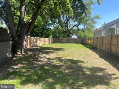 405 W 7th St, Laurel, DE 19956 - photo 2