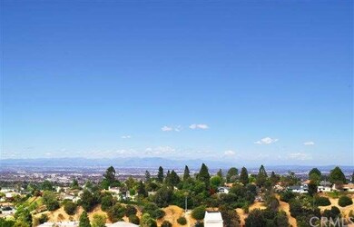 Great View of Los Angeles all the way to the Mount