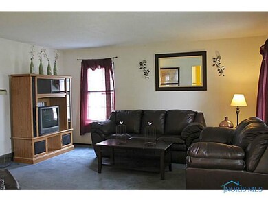 4711 Edgemont Rd, Toledo, OH 43611 - photo 2