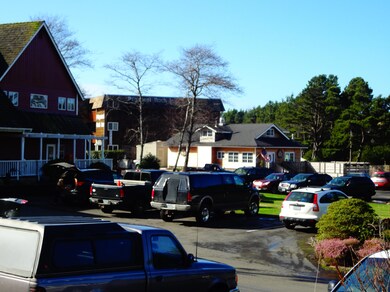 Neskowin Village