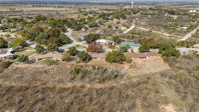 1111 Hillcrest St, Coleman, TX 76834 - photo 4