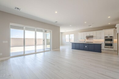 10841 N Blakely St, Surprise, AZ 85388 - photo 6