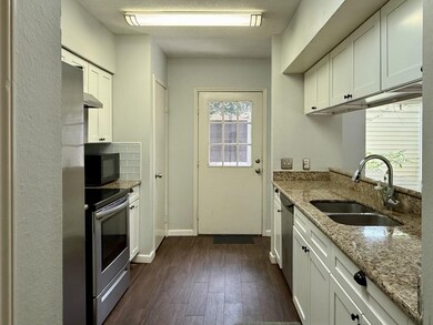 1922 Augusta Dr unit 1/16, Houston, TX 77057 - photo 5