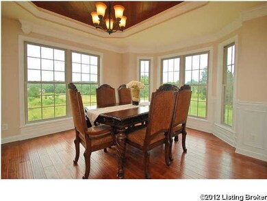 629 Sunray Dr, Shepherdsville, KY 40165 - photo 3