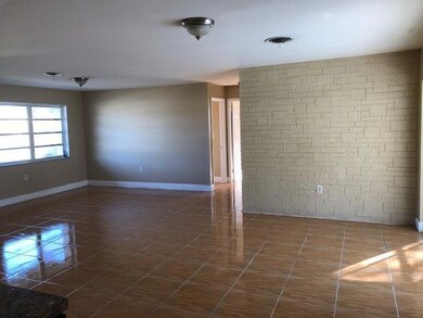 Living Room/Dinning Area