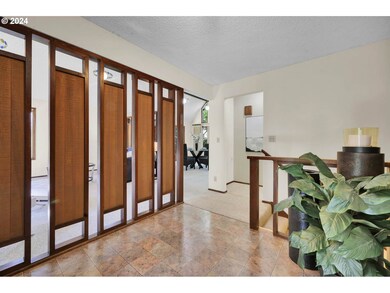 Entrance/Foyer