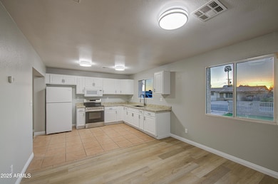 2511 N 48th Dr, Phoenix, AZ 85035 - photo 7