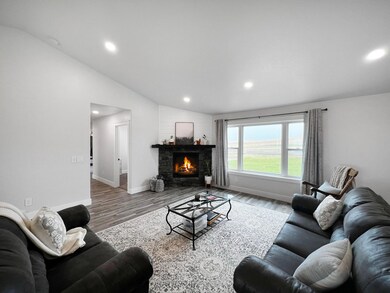 53 Stone Mill Ln, Great Falls, MT 59405 - photo 6