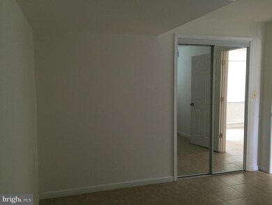 5204 Newton St unit T-1, Bladensburg, MD 20710 - photo 6