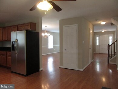 6648 Antelope Ct, Waldorf, MD 20603 - photo 4