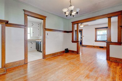 614 18th St SE, Cedar Rapids, IA 52403 - photo 7