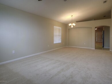02-Familyroom