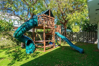 698 Glenridge Rd, Key Biscayne, FL 33149 - photo 6