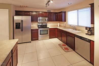 Kitchen W/ Stainless Steel Appliances