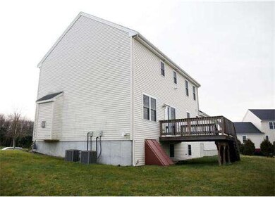 24 Willow Creek Dr, Attleboro, MA 02703 - photo 5