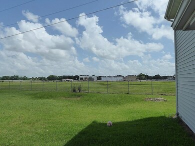 19097 Stonedale Ct County Rd, Alvin, TX 77511 - photo 3