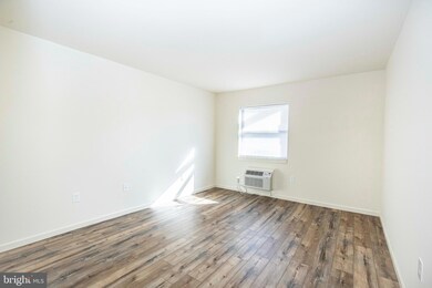1334 W Wyomissing Ct unit X, Reading, PA 19609 - photo 6