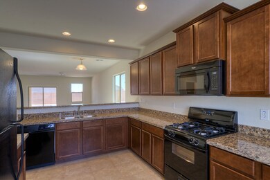 Winslow Kitchen 2