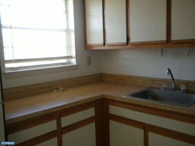 54 Garden View Terrace unit 6, East Windsor, NJ 08520 - photo 3