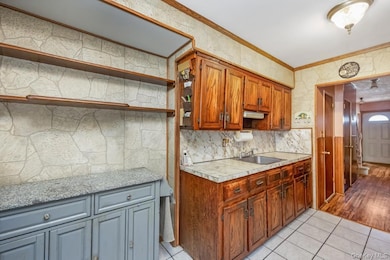 67-72 78th St, Flushing, NY 11379 - photo 7