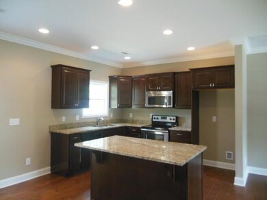 Eat In Kitchen With Island