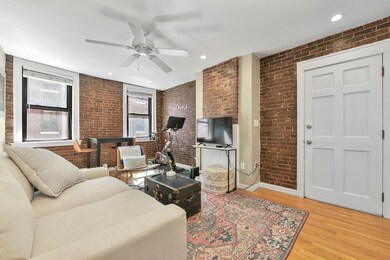 13 Thacher St unit 1, Boston, MA 02113 - photo 2