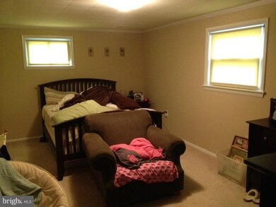 202 Woodland Rd, Gaithersburg, MD 20877 - photo 6