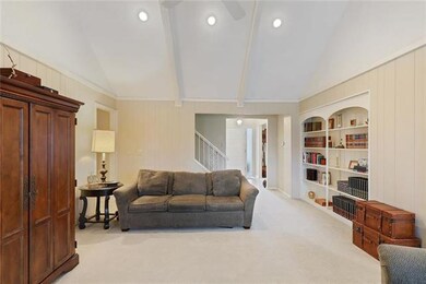 10111 Monrovia St, Lenexa, KS 66215 - photo 4