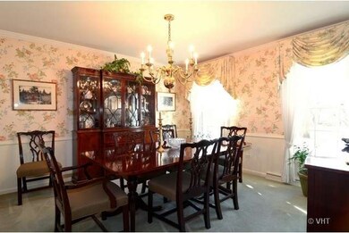 109 W Farnham Ln, Wheaton, IL 60189 - photo 5