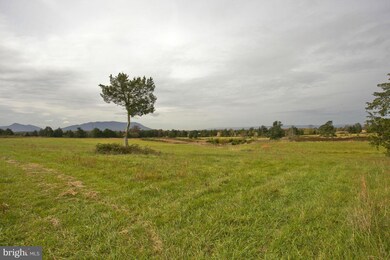 947 N River Rd, Middletown, VA 22645 - photo 4