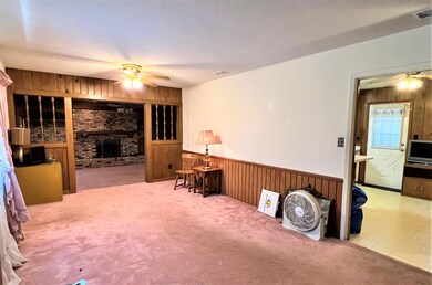 46 Calhoun Rd, Laurel, MS 39443 - photo 2