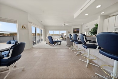 183 Upper Monarch Cove Dr unit 3A, Lake Ozark, MO 65049 - photo 7