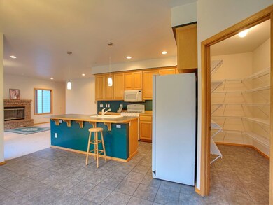 14202 143rd Avenue Ct E, Orting, WA 98360 - photo 7