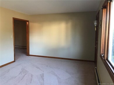 48 S Prospect St, Putnam, CT 06260 - photo 4