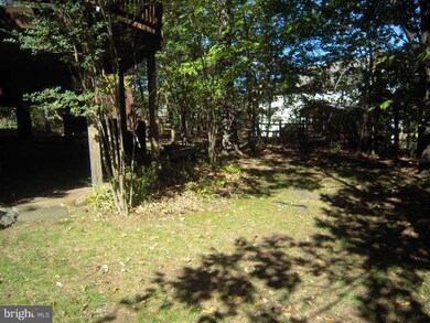 15465 Waters Creek Dr, Centreville, VA 20120 - photo 3