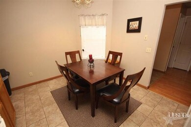 9823 Hidden Village Place, Fort Wayne, IN 46835 - photo 6