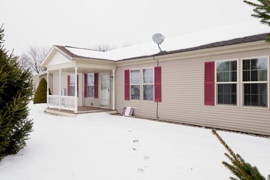 448 Long Lake Rd-103