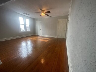121 Northampton Ave unit 3, Springfield, MA 01109 - photo 5