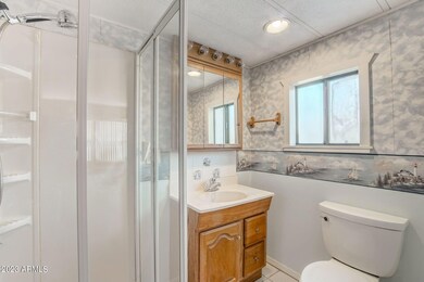 18-web-or-mls-E Knox Rd 94-018