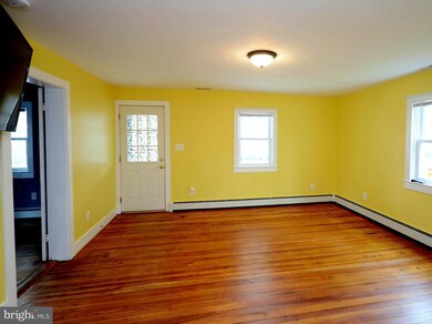 222 S 12th St, Purcellville, VA 20132 - photo 4